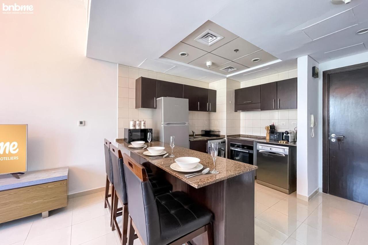 Апартаменты Bnbme - Bay Central Дубай Экстерьер фото